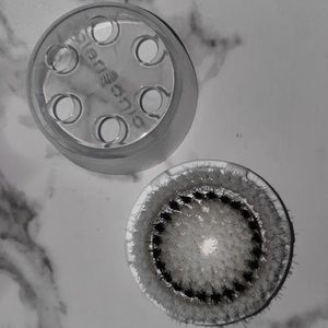 Clarisonic sensitive brush head